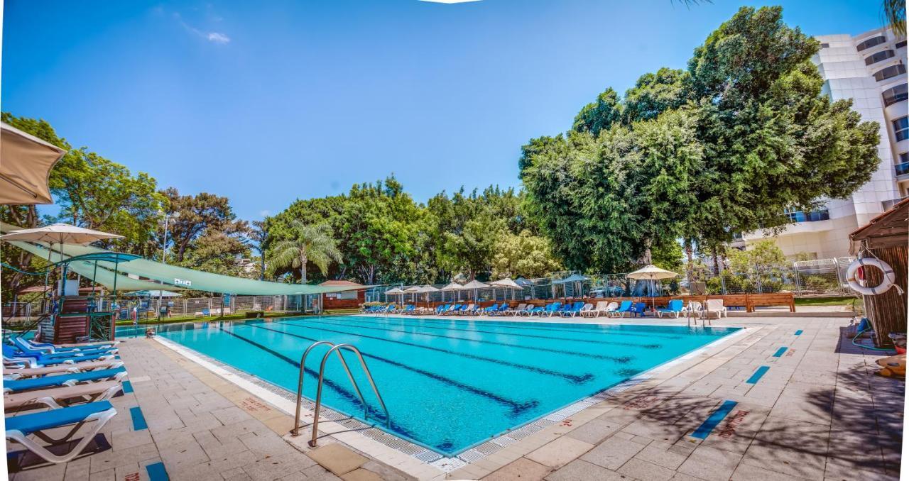 Kfar Maccabiah Hotel&Suites Ramat Gan Eksteriør billede